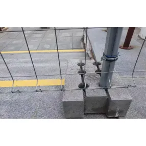 бетонное основание для временного ограждения 150х295х420 мм